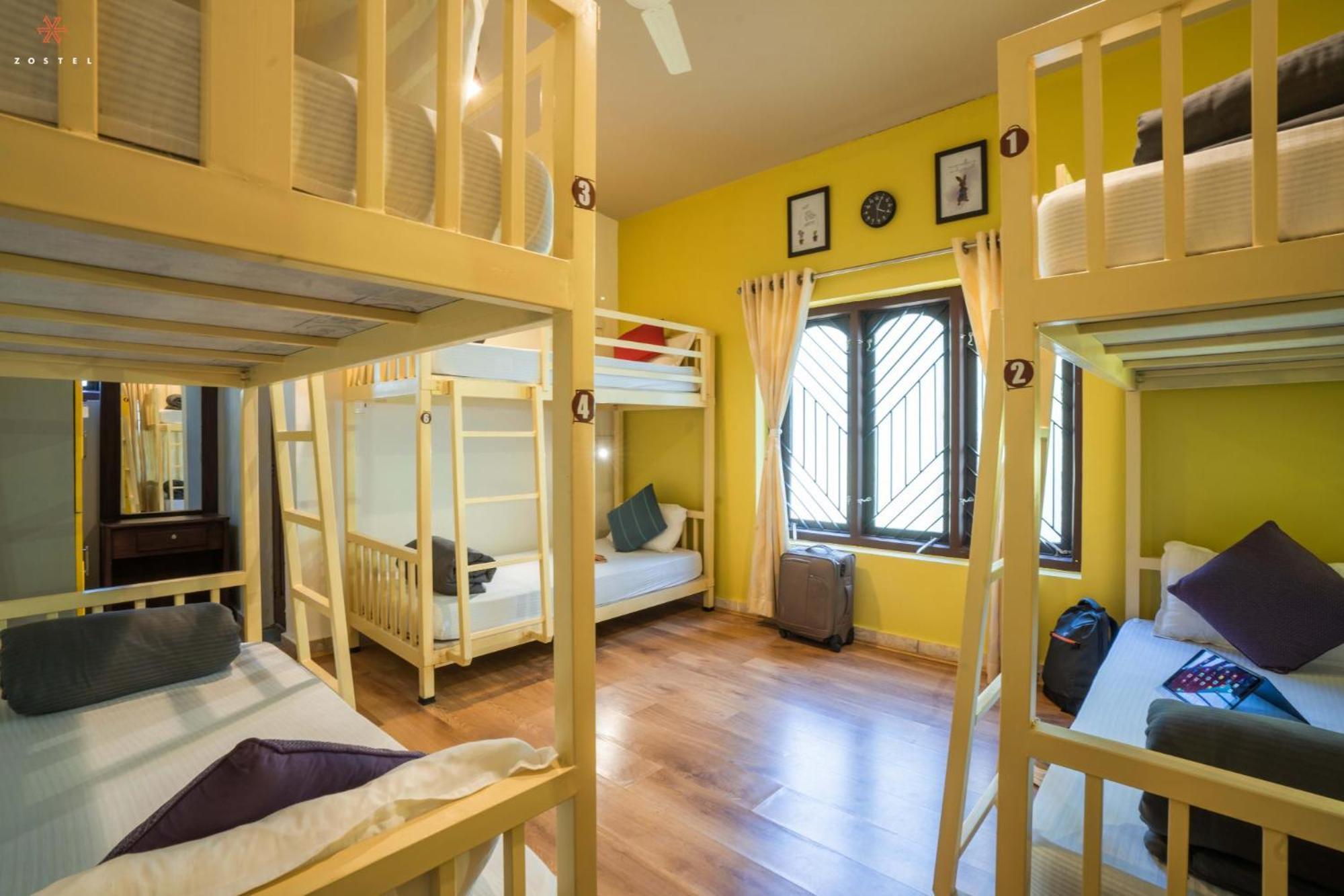 Zostel Coorg, Madikeri Hostel Bagian luar foto