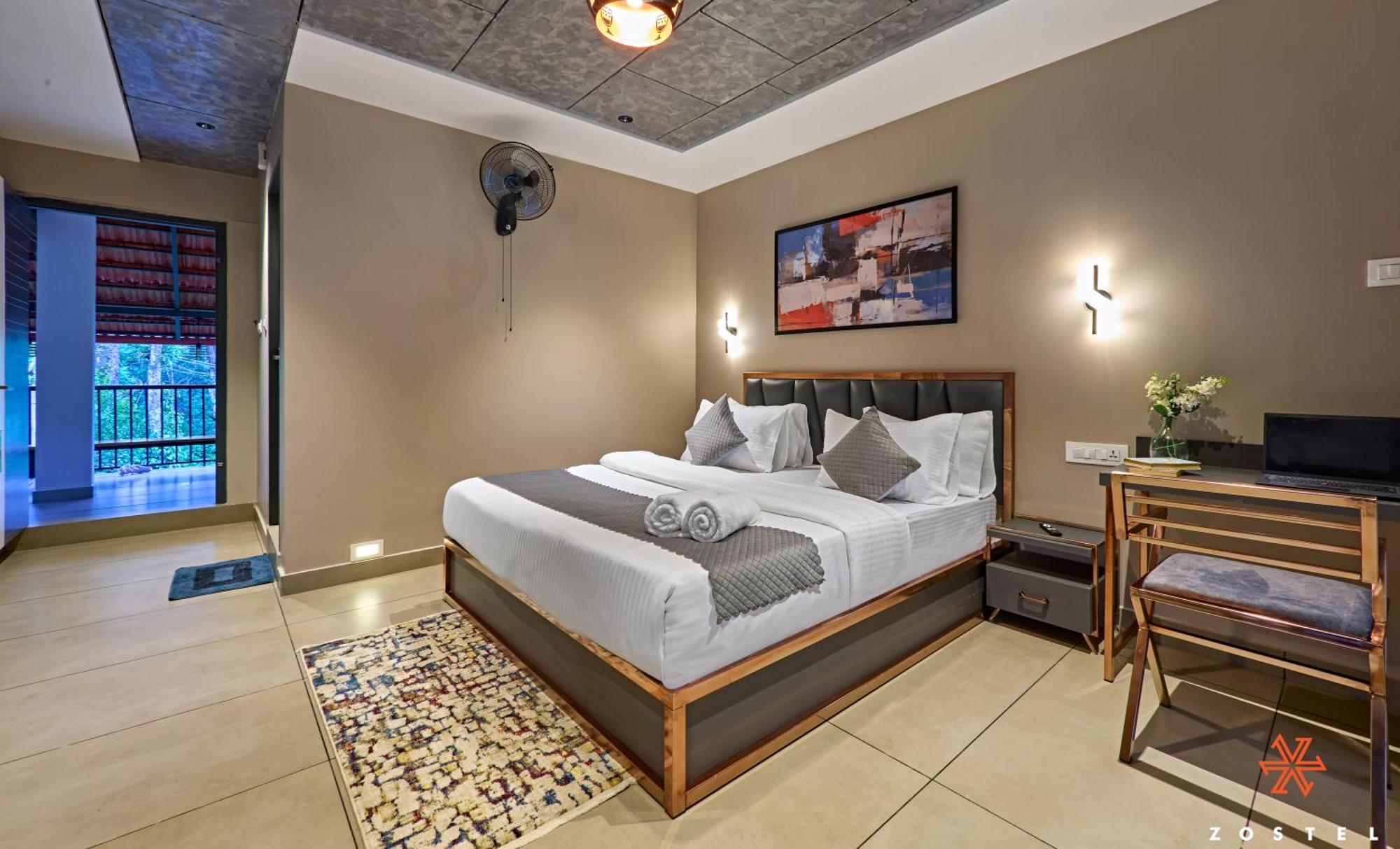 Zostel Coorg, Madikeri Hostel Bagian luar foto